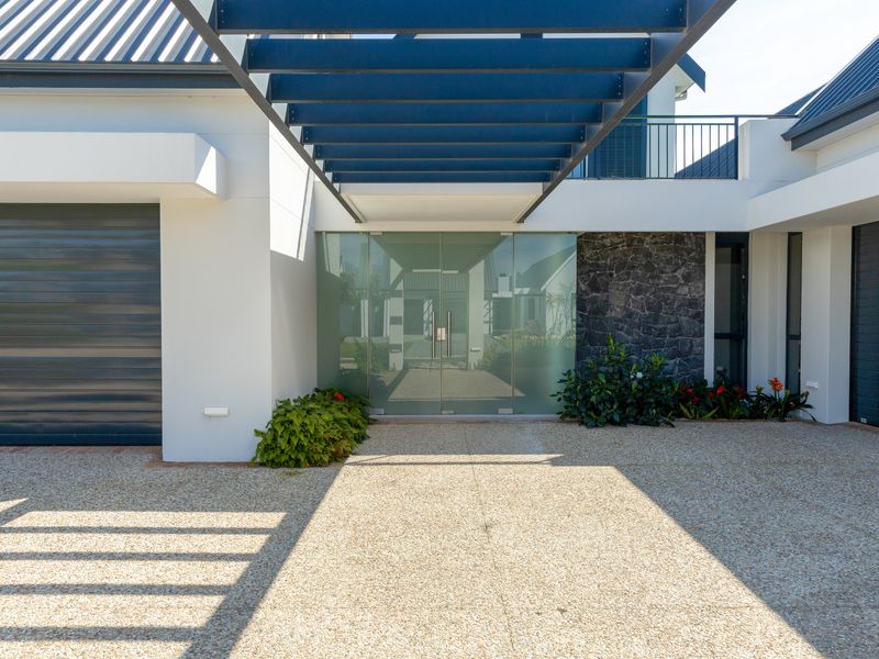 Experience Unrivaled Elegance in This Exquisite Luxury Residence - Photo 2