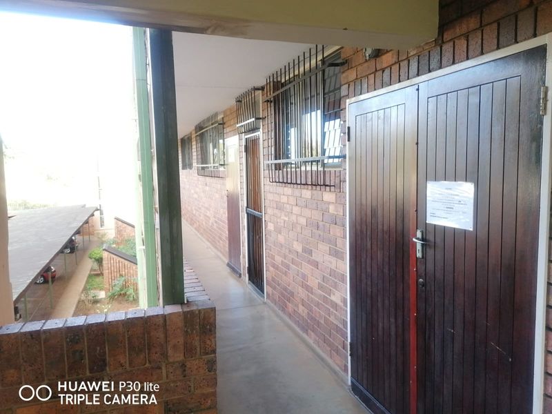 Flat Rental Monthly In Pretoria - Photo 7
