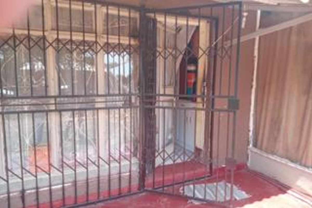 For the invester good monthly income - Photo 2