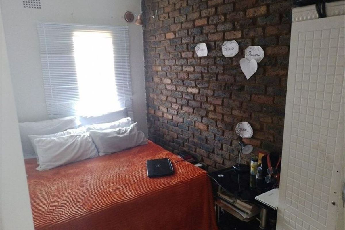 2 Bedroom apartment for sale - Photo 4