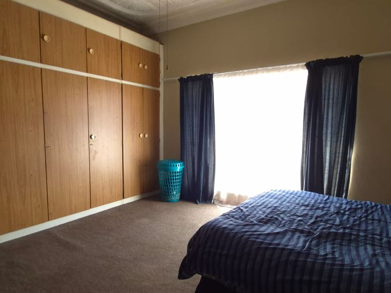 Spacious family home Brenthurst - Photo 10