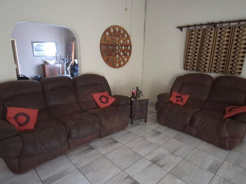 Spacious family home Brenthurst - Photo 6