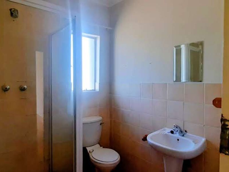 Modern and Secure Living! - Photo 8