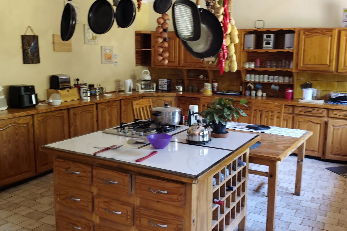 Picturesque Equestrian Guest Farm & Homestead Retreat - Photo 2