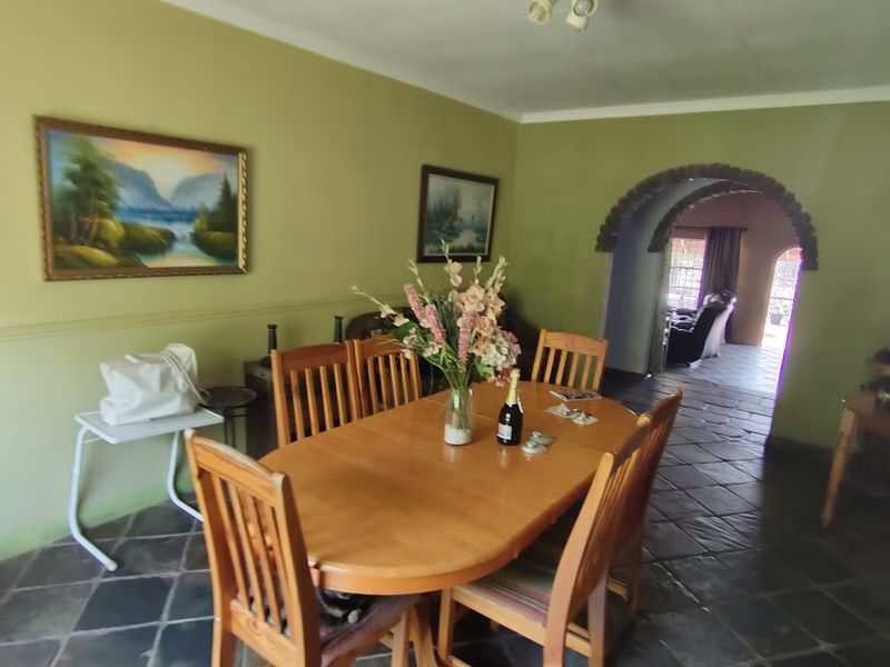 Picturesque Equestrian Guest Farm & Homestead Retreat - Photo 6