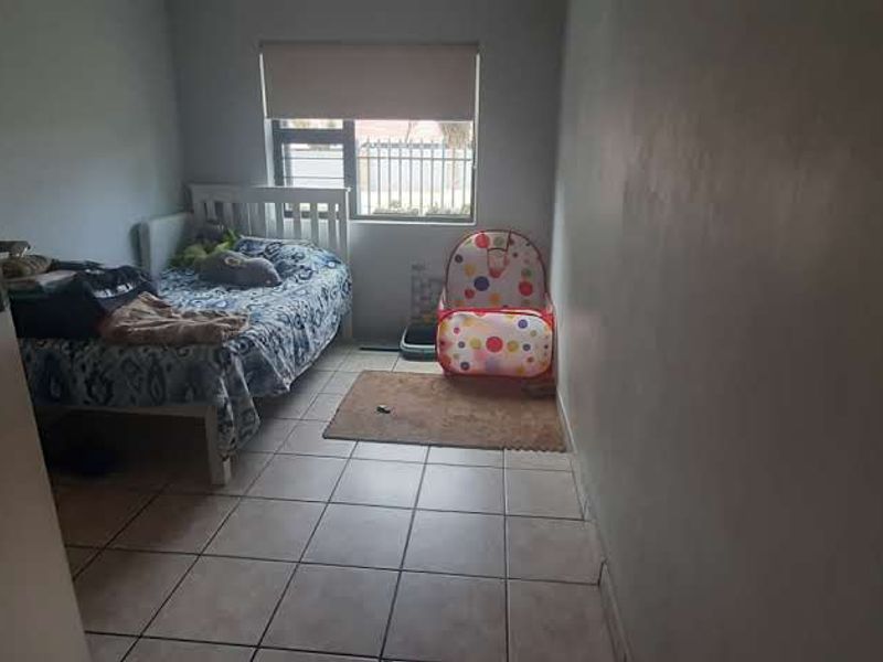 SOLAR POWERED HOME! - Photo 9