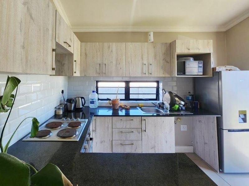 PARSONS VLEI 2 BED 1 BATH TOWNHOUSE FOR SALE - Photo 3