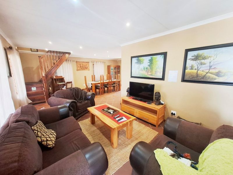 COLCHESTER FURNISHED 3 BED 3 BATH + GARDEN COTTAGE AVAILABLE FOR RENT - Photo 6