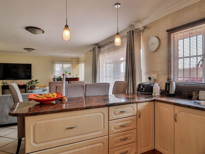 3 Bed House in Newlands - Photo 6