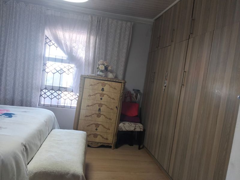 MOTHERWELL 4 BEDROOM 2 BATHROOM HOUSE FOR SALE - Photo 10