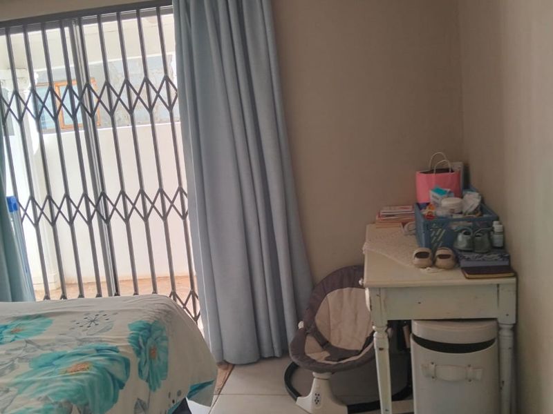 MOTHERWELL 4 BEDROOM 2 BATHROOM HOUSE FOR SALE - Photo 9