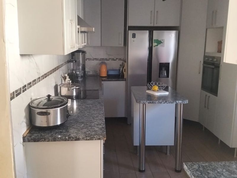 MOTHERWELL 4 BEDROOM 2 BATHROOM HOUSE FOR SALE - Photo 7