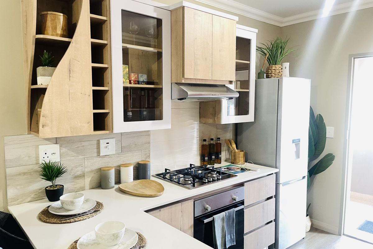 Apartment For Sale In Pretoria - Photo 5