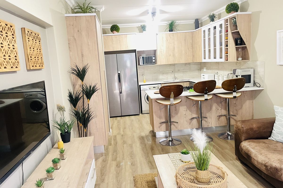 Apartment For Sale In Pretoria - Photo 4