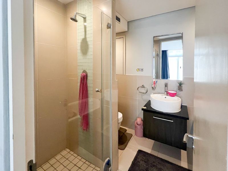 One Bed Beauty, in the heart of Big Bay. - Photo 8