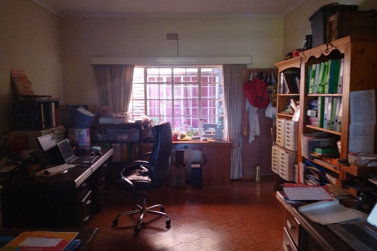 Charming Smallholding with huge possibiities - Photo 4