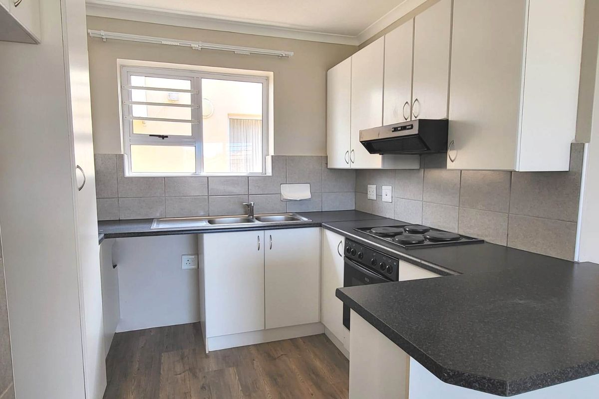 MODERN UNIT IN RETIREMENT VILLAGE WITH FRAIL CARE - Photo 4