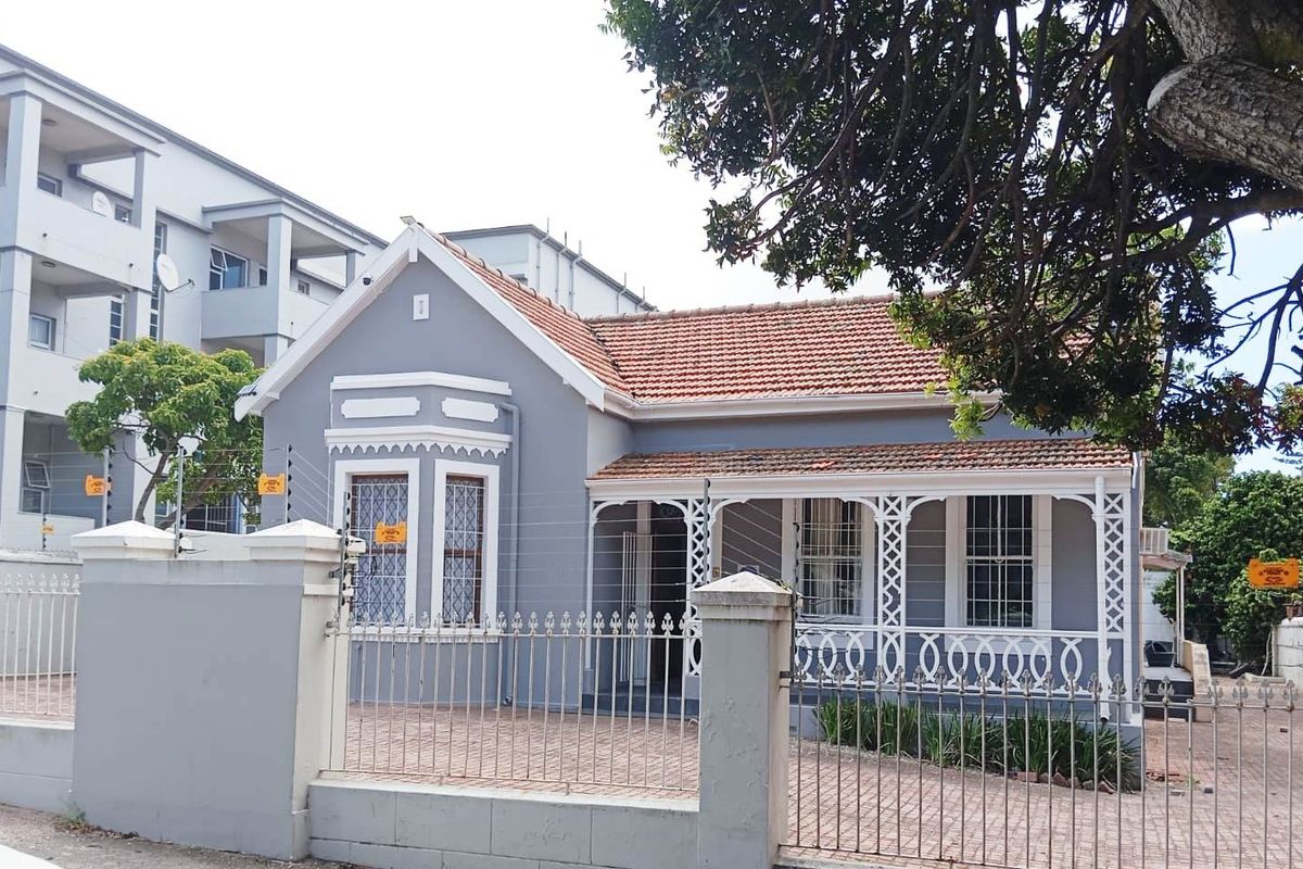 CENTRAL ROOM IN SHARED HOUSE FOR RENT - Photo 4