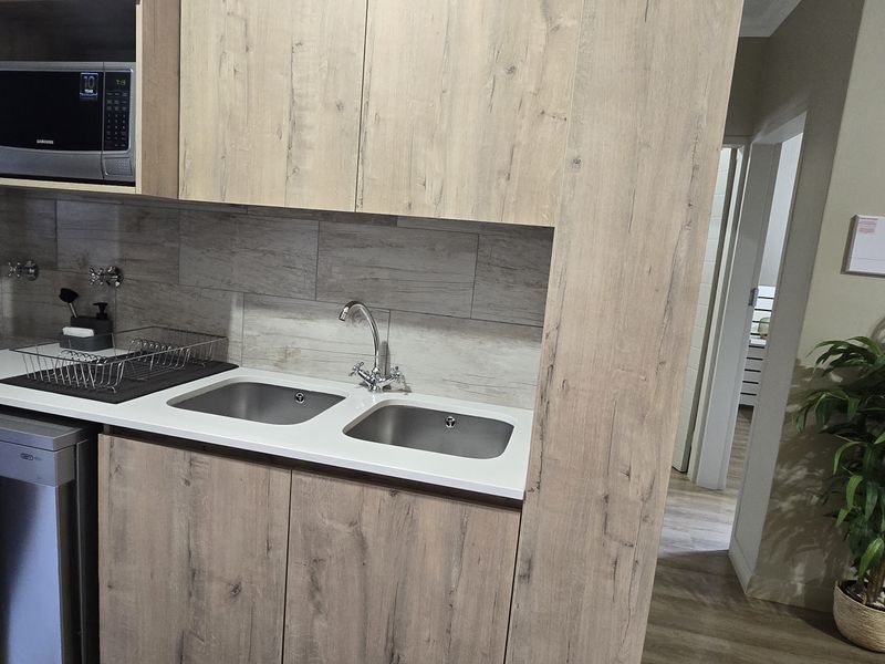 Apartment For Sale In Pretoria - Photo 3