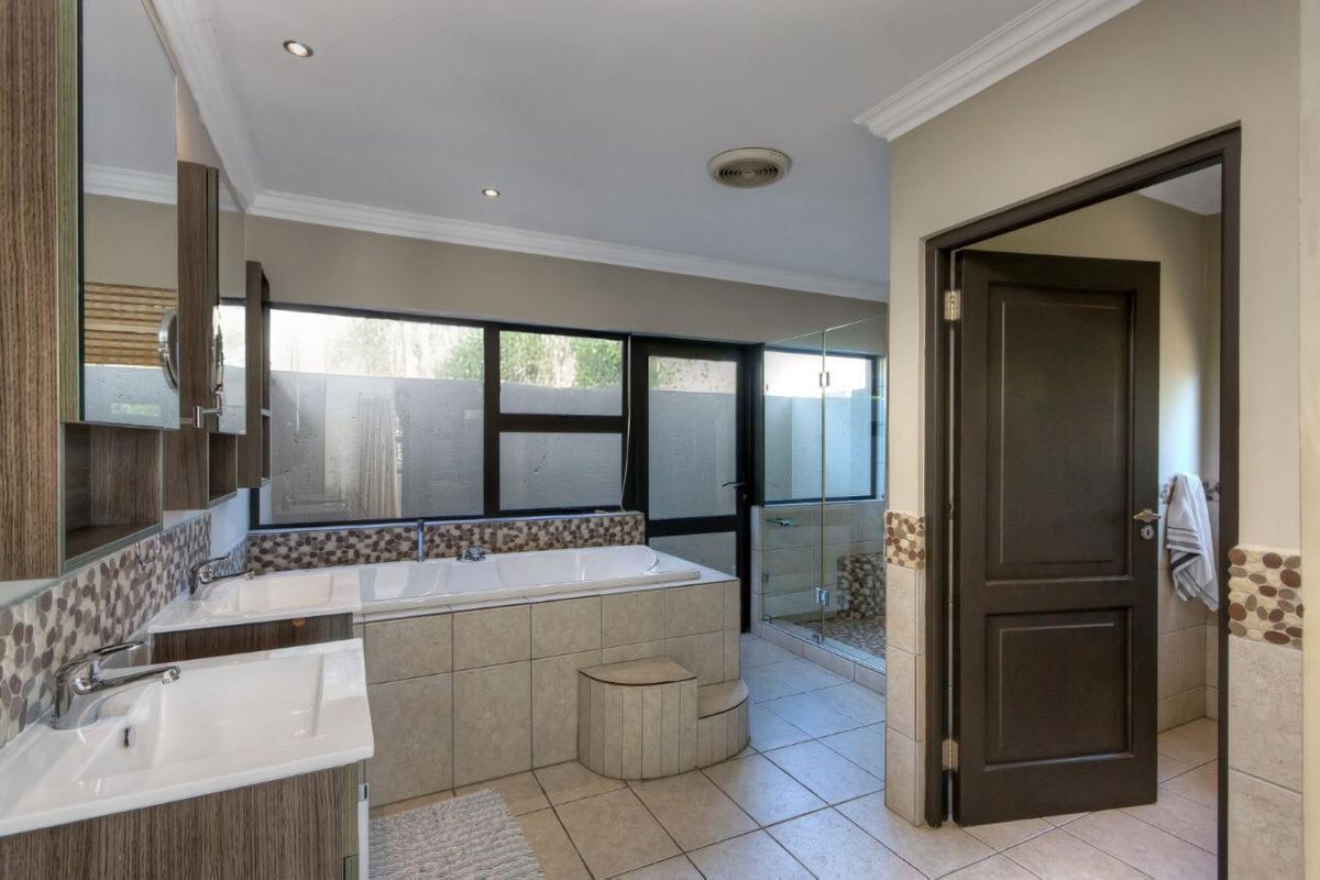 Magnificent 3/4 Cluster Morningside - Photo 5