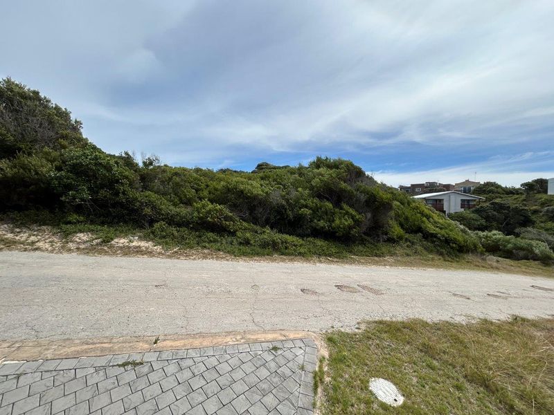 AMAZING LARGE STAND AVAILABLE IN PARADISE BEACH WITH 180 DEGREE SEAVIEW - Photo 9