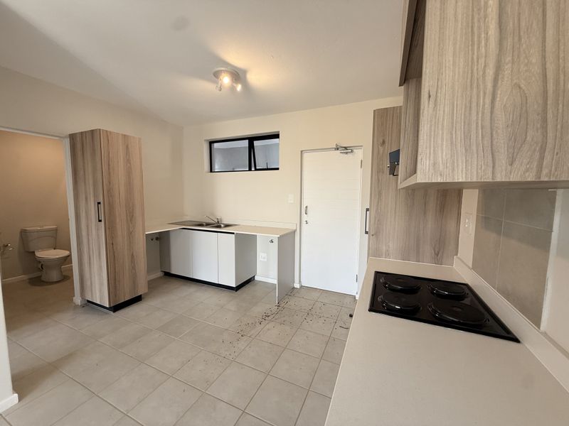 Brand New 1 bedroom apartment straight from Developer! - Photo 10