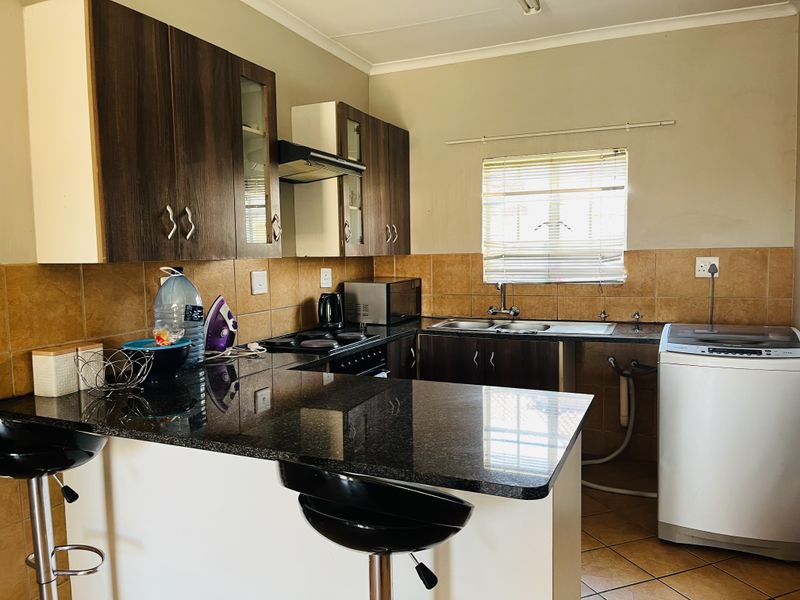 House Rental Monthly In Witbank - Photo 2
