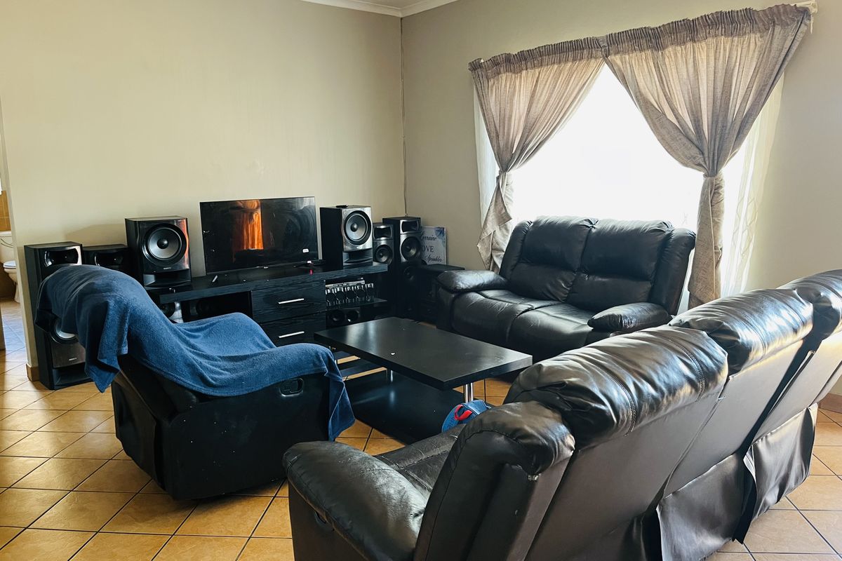 House Rental Monthly In Witbank - Photo 5