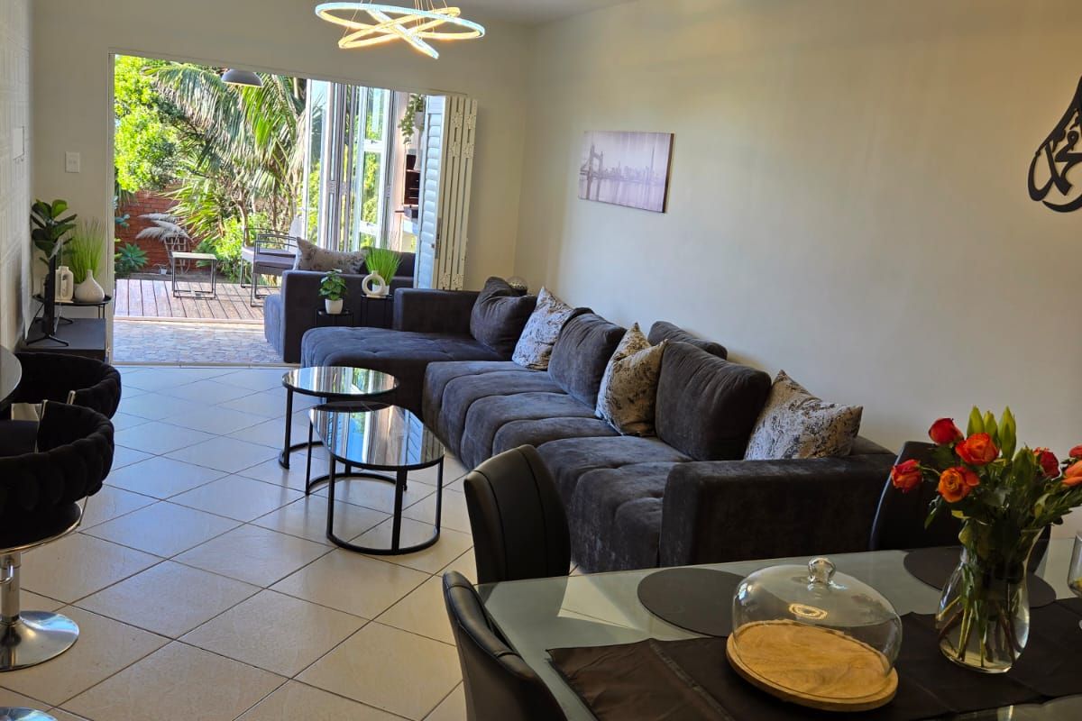 BLUEWATER BAY 3 BED 2 BATHROOM TOWNHOUSE FOR SALE - Photo 3