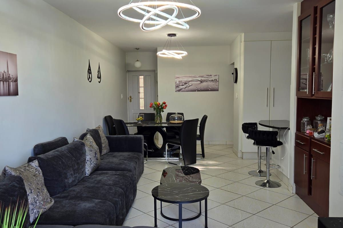 BLUEWATER BAY 3 BED 2 BATHROOM TOWNHOUSE FOR SALE - Photo 4