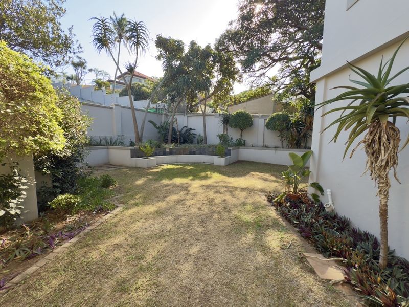 Amazing 5 bedroom house with ocean views - Photo 4