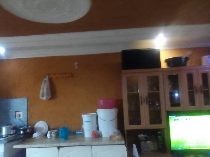 Lovely 2 bedroom RDP home for sale in Devland ext 35 - Photo 4