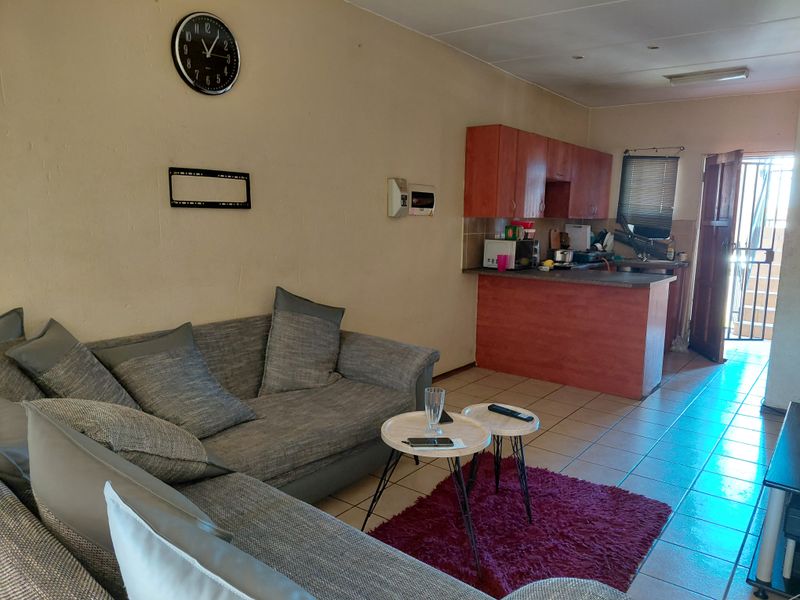 3 Bedroom Apartment fr sale - Photo 8