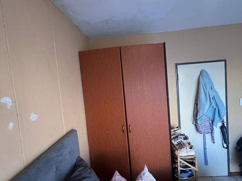 Apartment For Sale In Witbank - Photo 8