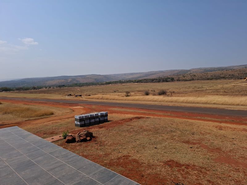 Aviators home for sale in Silver Creek Gorge -  Mooinooi - Photo 3