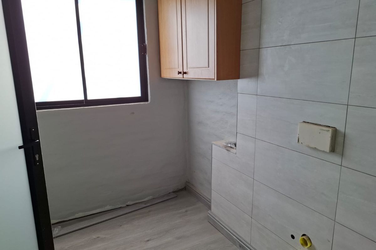 Aviators home for sale in Silver Creek Gorge -  Mooinooi - Photo 4