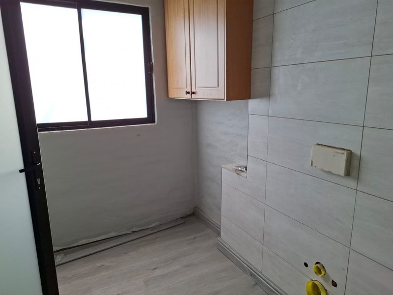 Aviators home for sale in Silver Creek Gorge -  Mooinooi - Photo 4