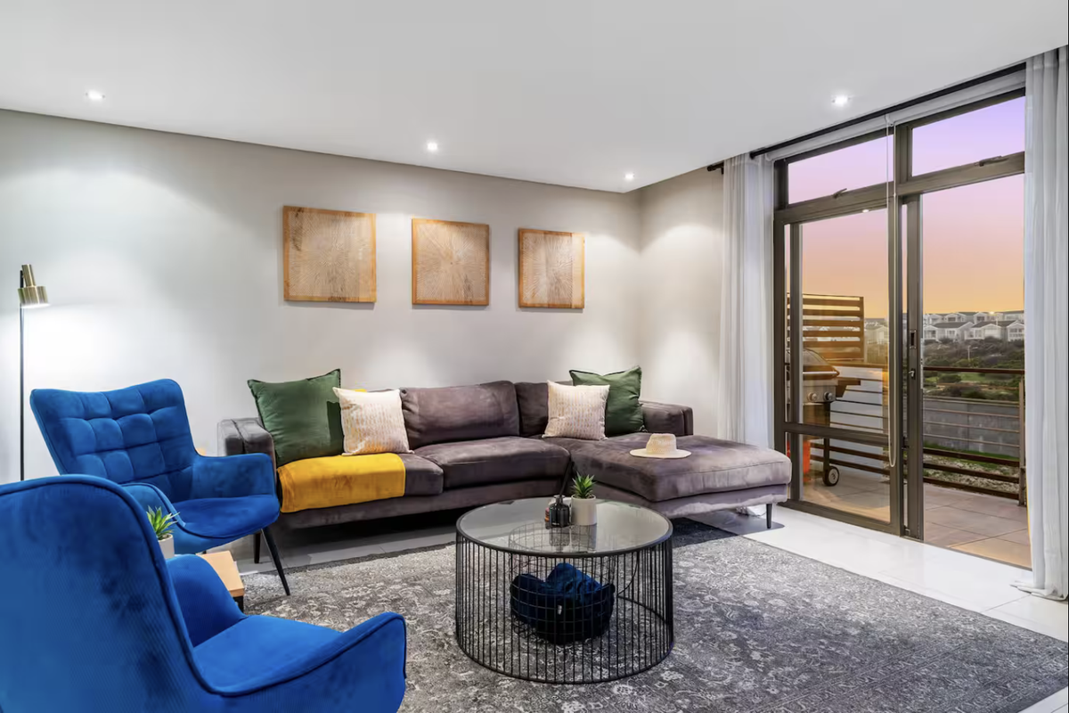 Modern, fully furnished apartment at Eden on the Bay - Photo 5