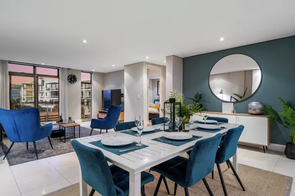 Modern, fully furnished apartment at Eden on the Bay - Photo 3