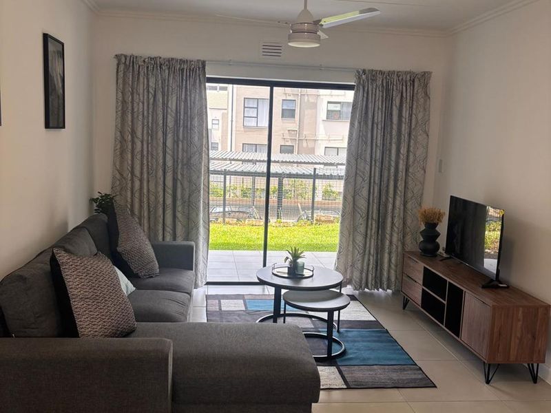 Modern Ground Floor with a garden ,Apartment in Ballito Village-1 Bedroom - Photo 5