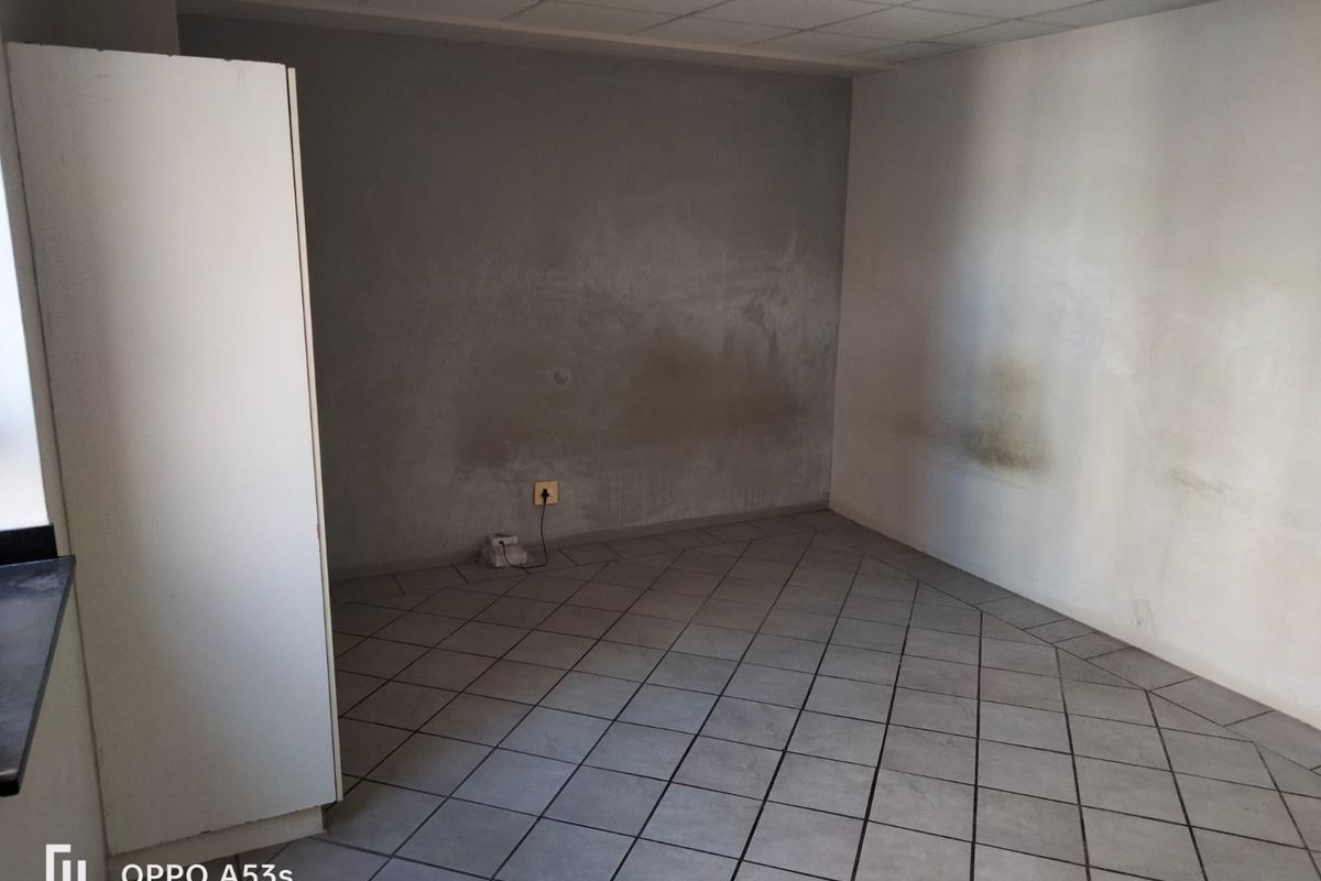 Studio Apartment Rental Monthly In Durban - Photo 4