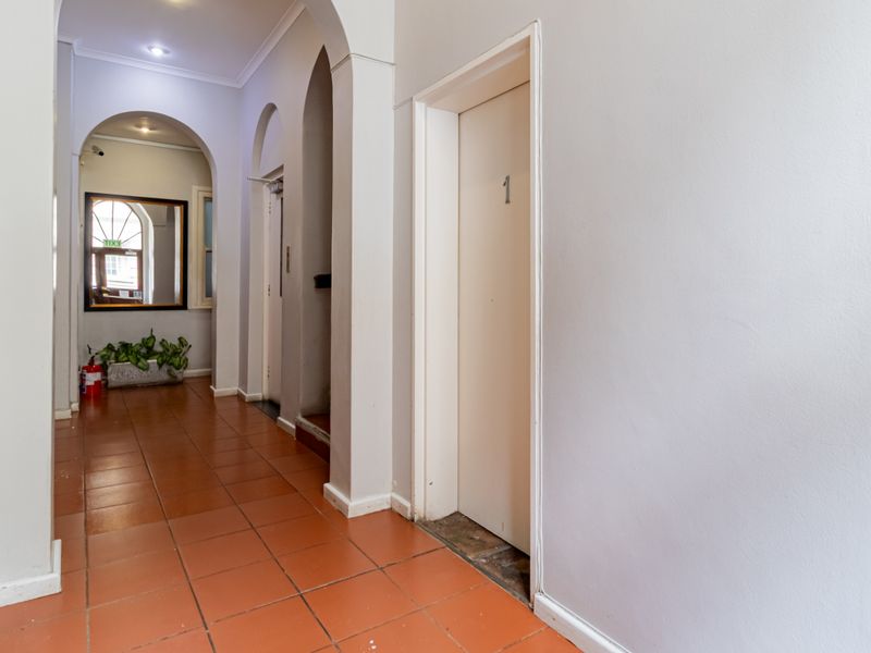 1-bedroom apartment - Great investment opportunity - Photo 9