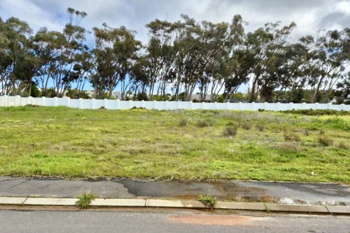 Prime 801m2 Vacant Land – Excellent Location in Darling. - Photo 4