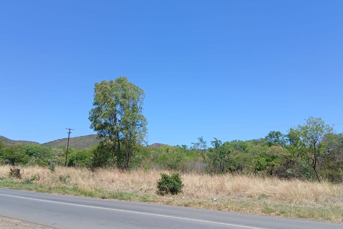 Prime 5.3-Hectare Farm Land for Sale – Buffelspoort | R104 Main Road Access - Photo 4