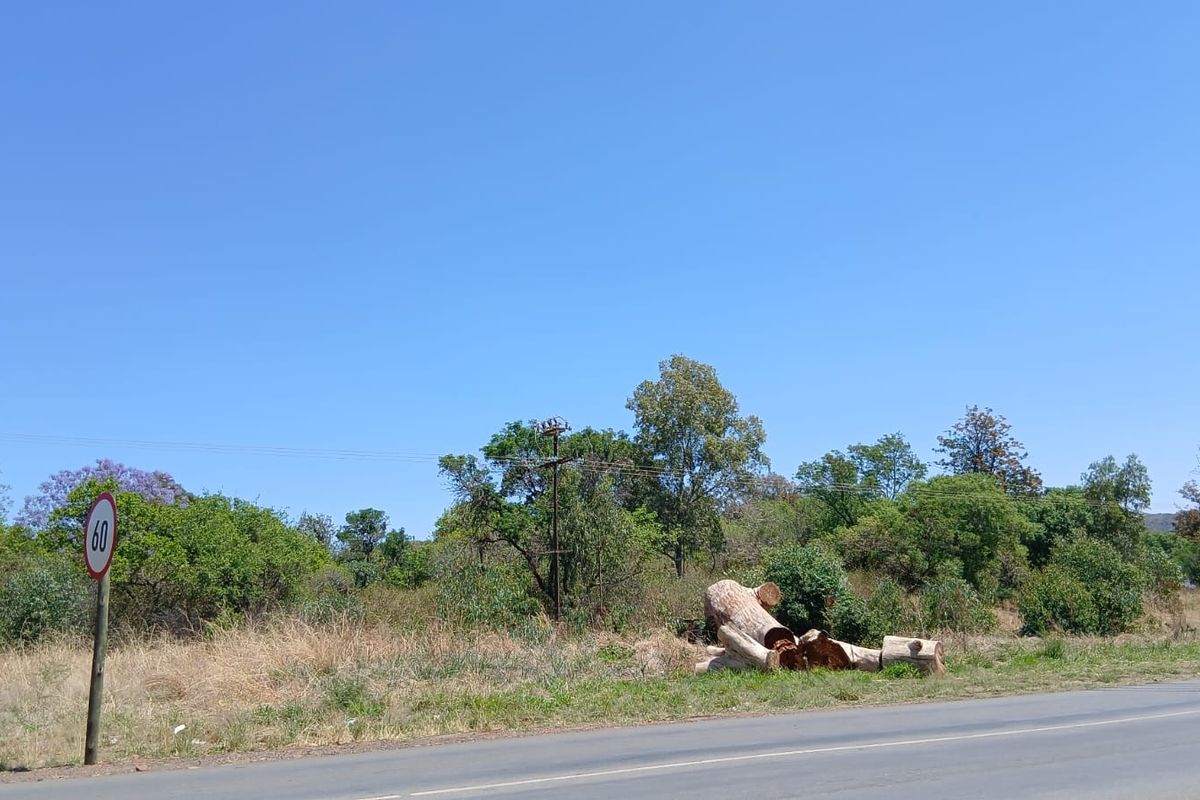 Prime 5.3-Hectare Farm Land for Sale – Buffelspoort | R104 Main Road Access - Photo 5