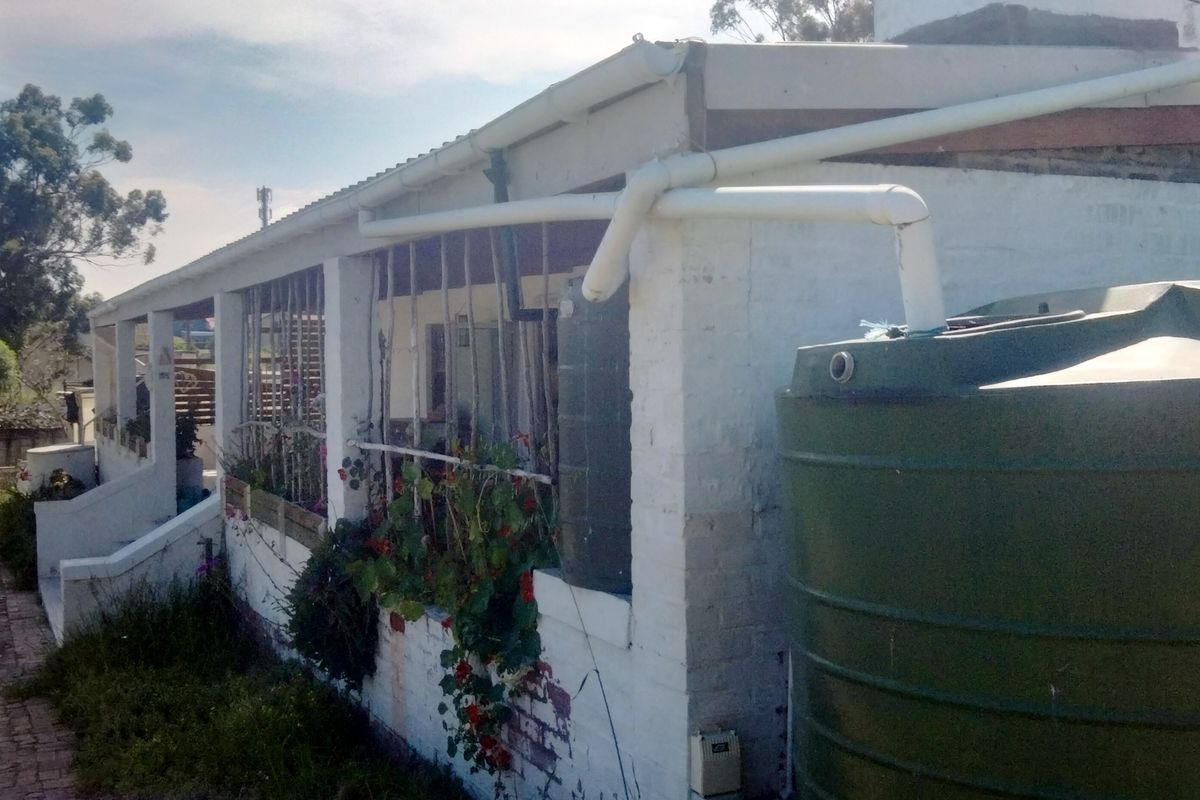 OFF THE GRID ENCHANTING FARM HOUSE, CONVERTED BARN & PERMACULTURE GARDEN FARM - Photo 4