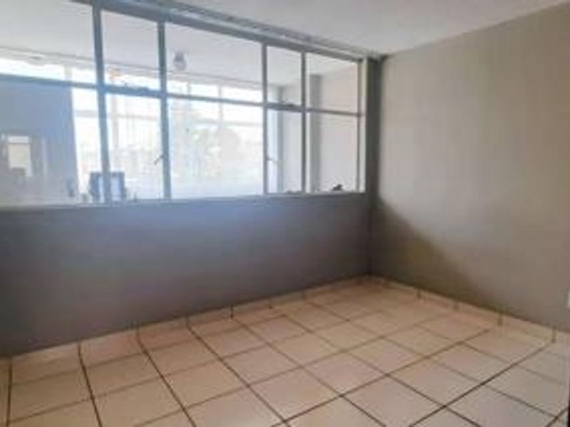 Live Central, Live Smart - Photo 9