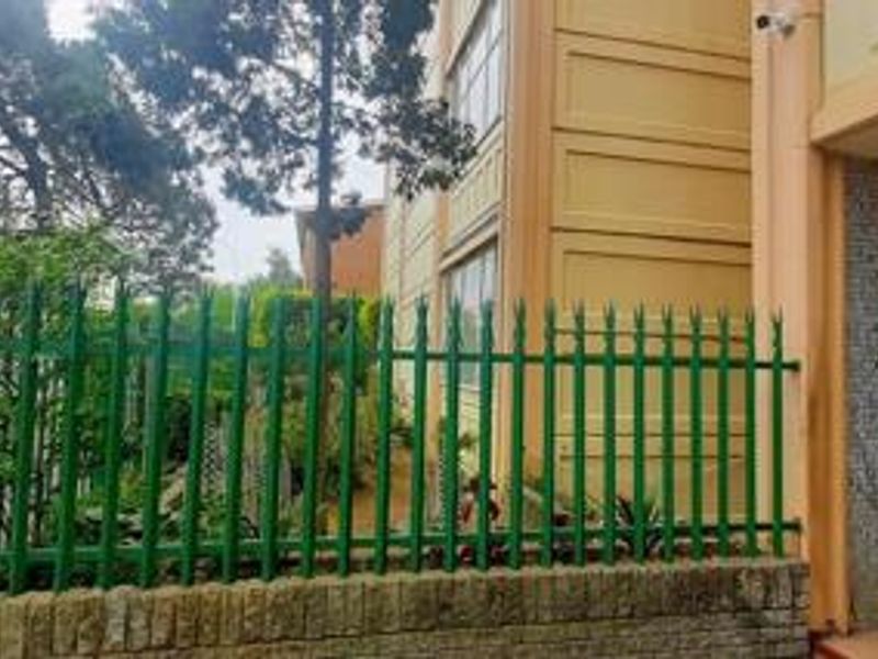 Live Central, Live Smart - Photo 2