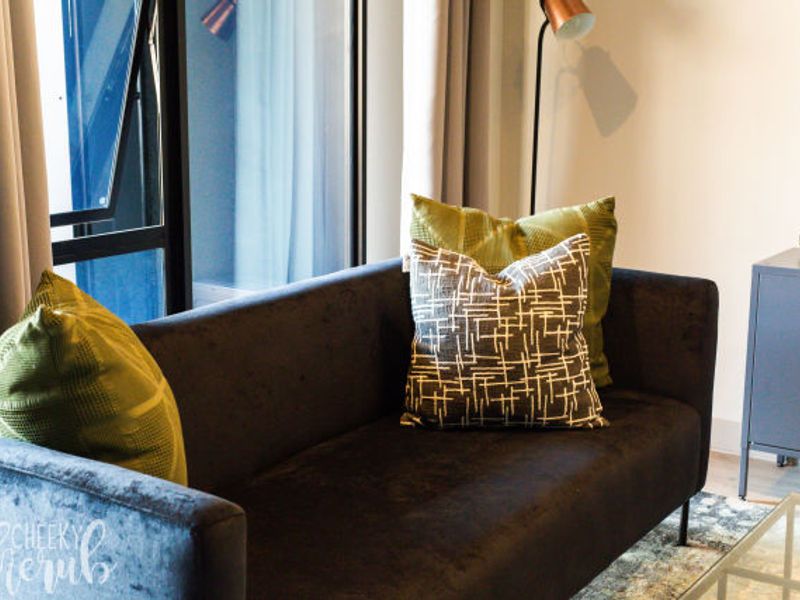 Modern 1-Bedroom Apartment for Sale at The Lineal – R1,616,600 - Photo 8