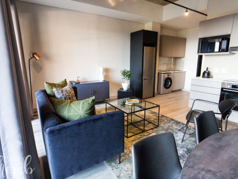 Modern 1-Bedroom Apartment for Sale at The Lineal – R1,616,600 - Photo 3